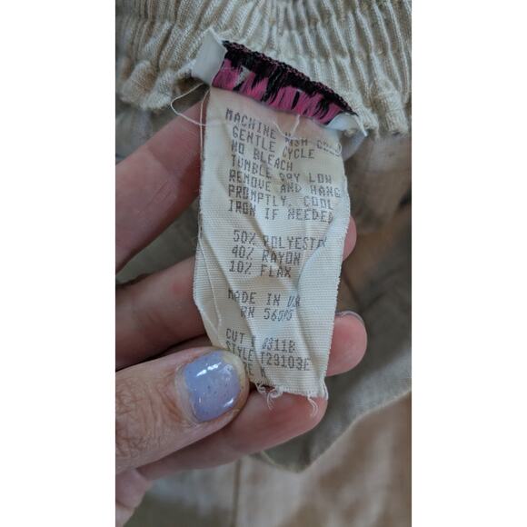 Avon Style Vintage Linen Blend Pleated Pull On Shorts - Picture 7 of 7